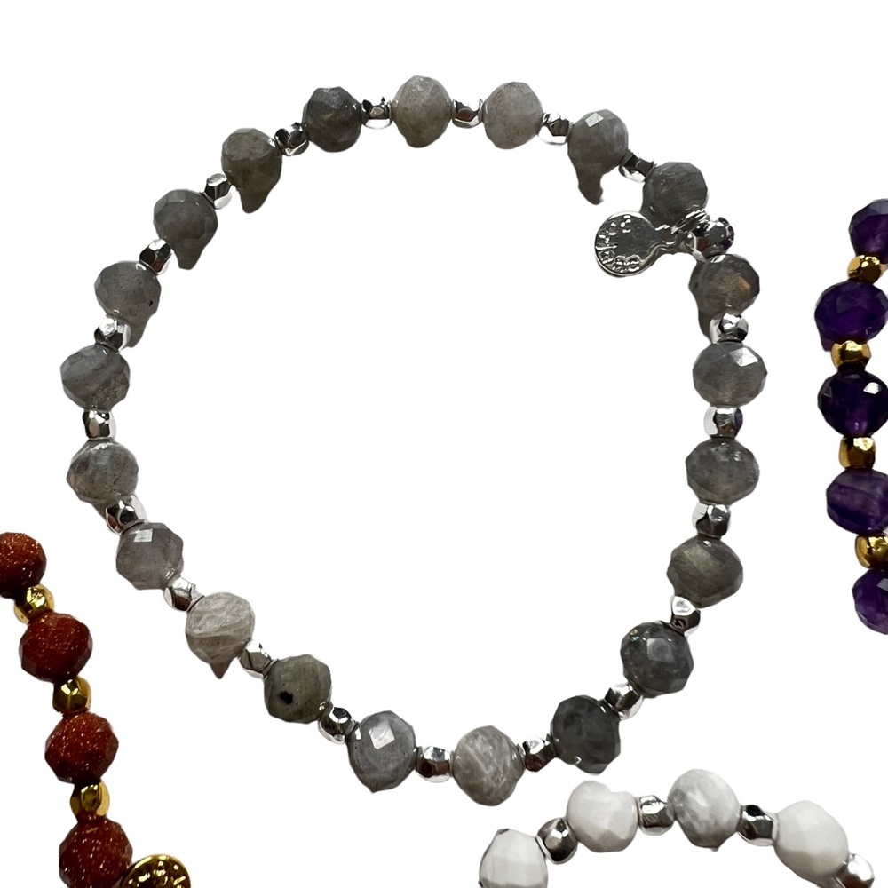 GORJANA Set of 4 Mixed Beaded Bracelets NWOT - Picture 8 of 12